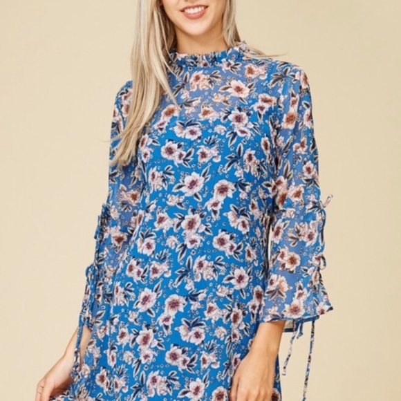 Crescent Blue Lily Floral Chiffon Tie Sleeve Dress - Picture 2 of 7